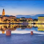 Center Lucia -split Center- 스플리트