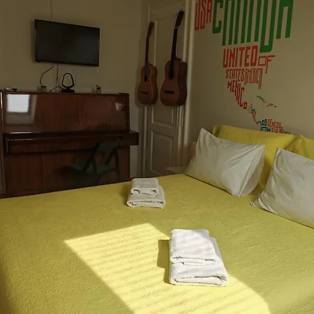 Center Lucia -split Center- Apartman *