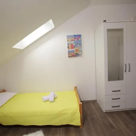 Appartement Center Lucia -split Center- *