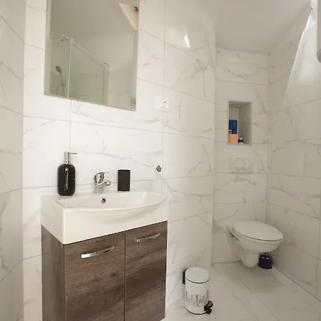 Appartement Center Lucia -split Center-